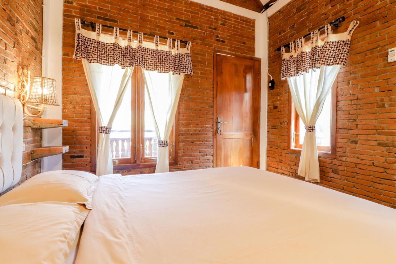 Omah Teras Bata Guesthouse Yogyakarta Luaran gambar